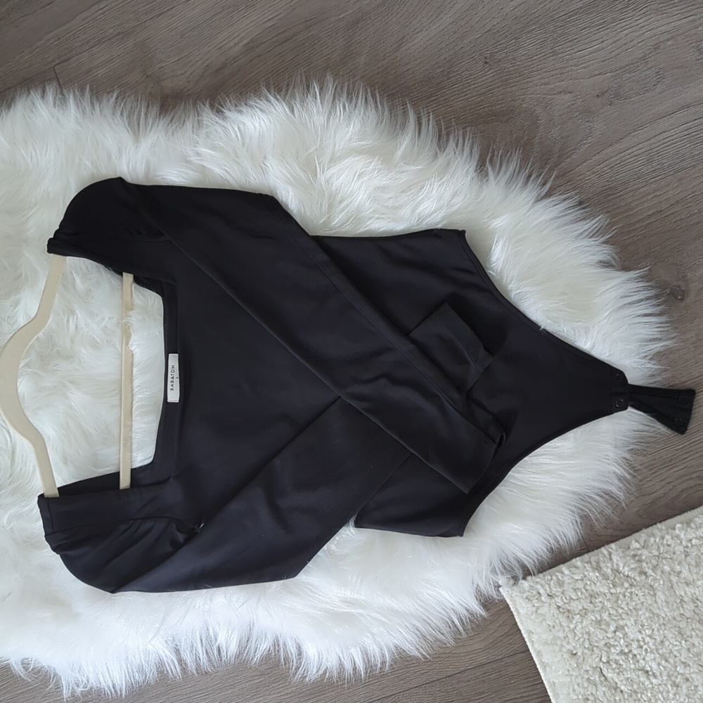 ARITZIA CONTOUR SQUARENECK LONGSLEEVE BODYSUIT BLACK SIZE S